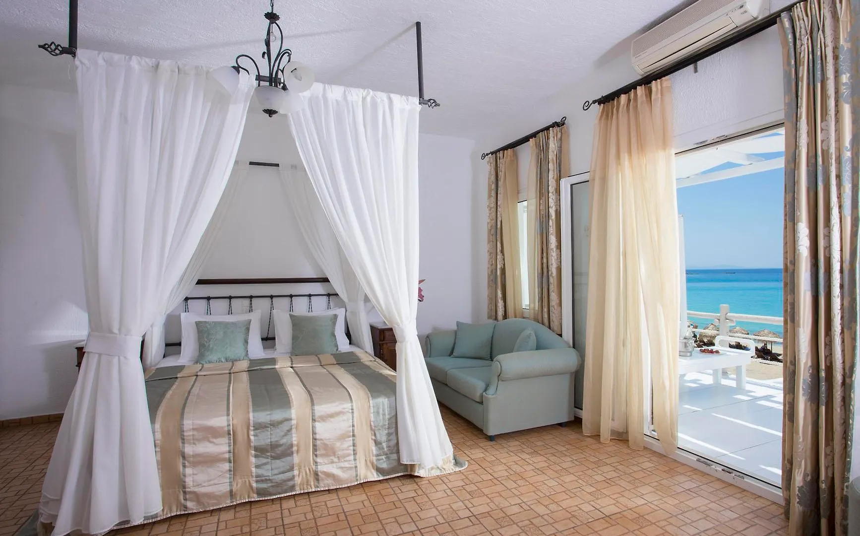 Mykonos Palace Beach Hotel Mykonos Town Görögország
